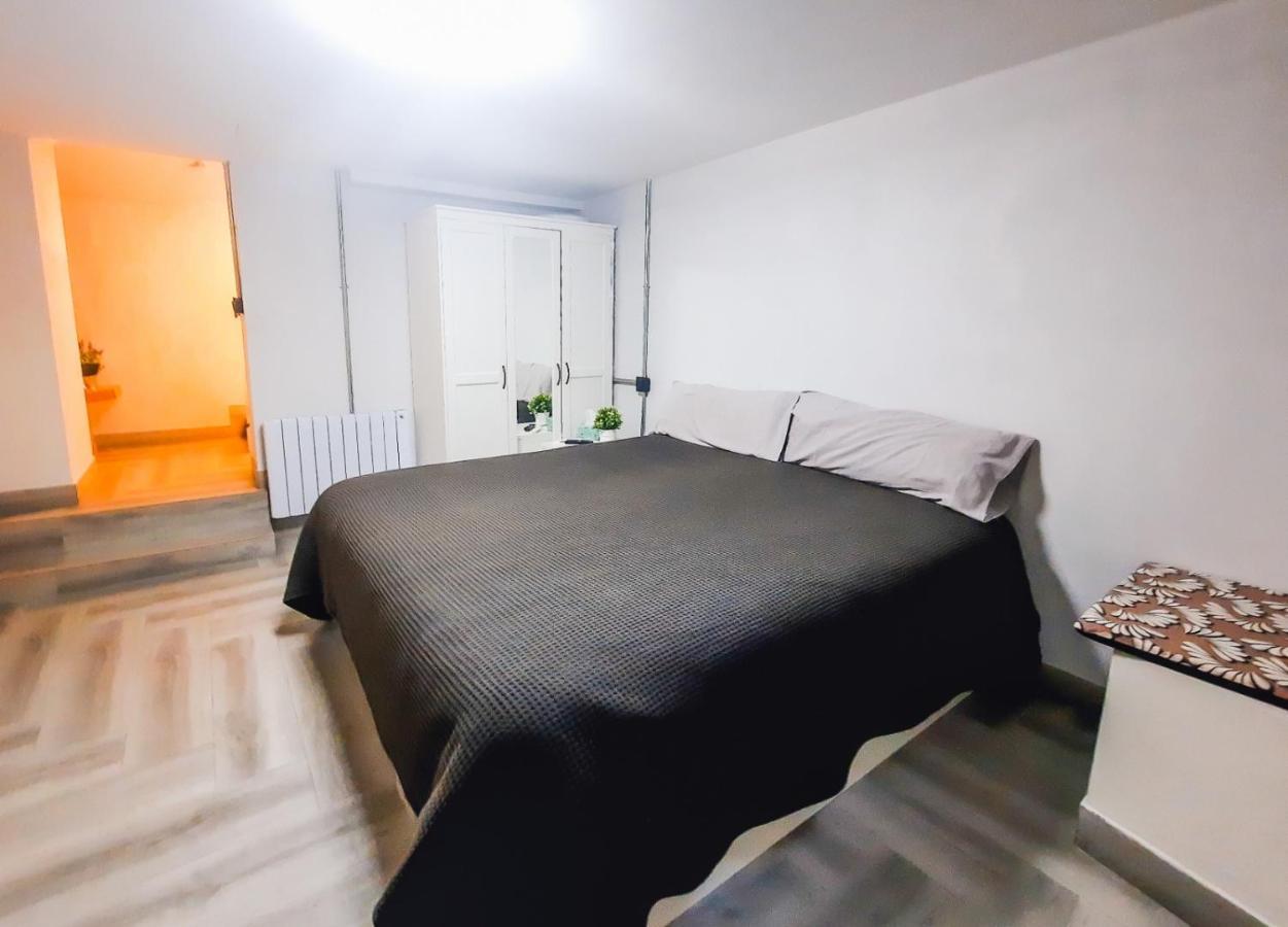 Appartement Tofi à Madrid Extérieur photo